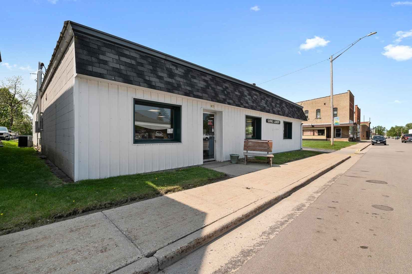 817 E MAIN St  