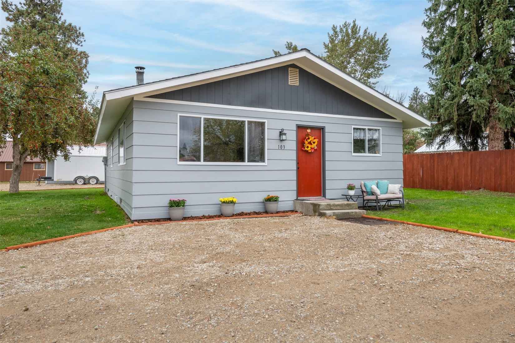 103 W Southwic Ave  