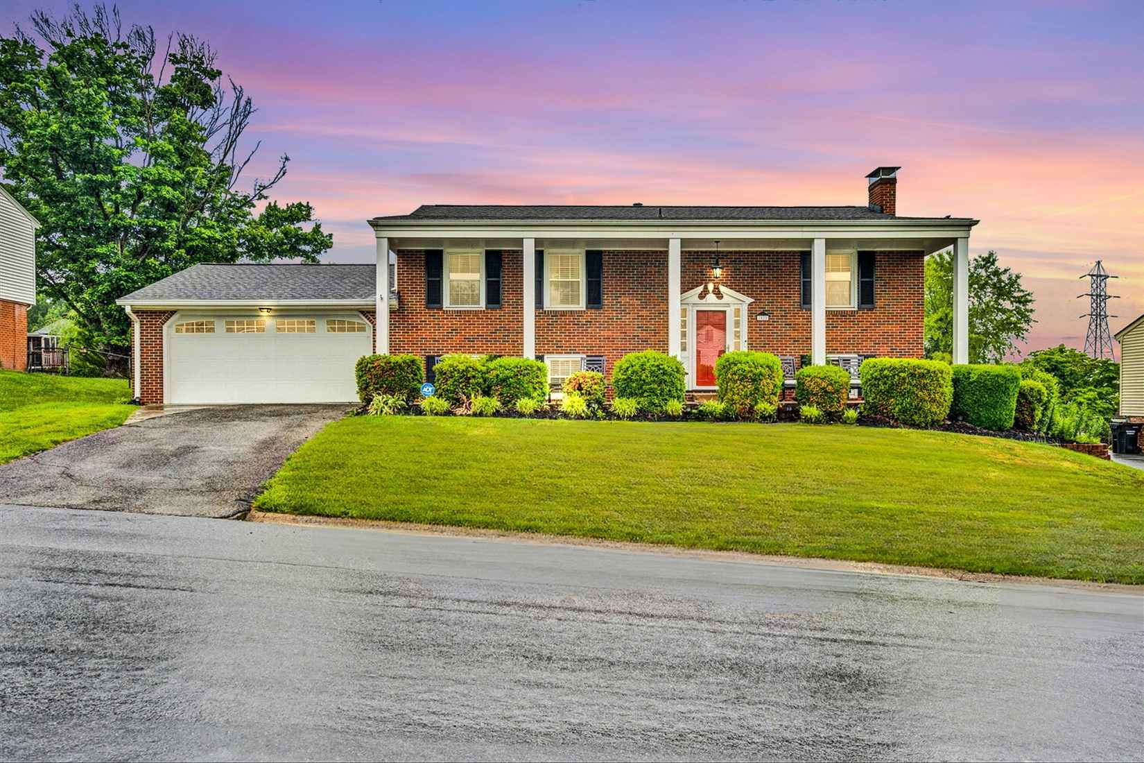1028 Finney DR  