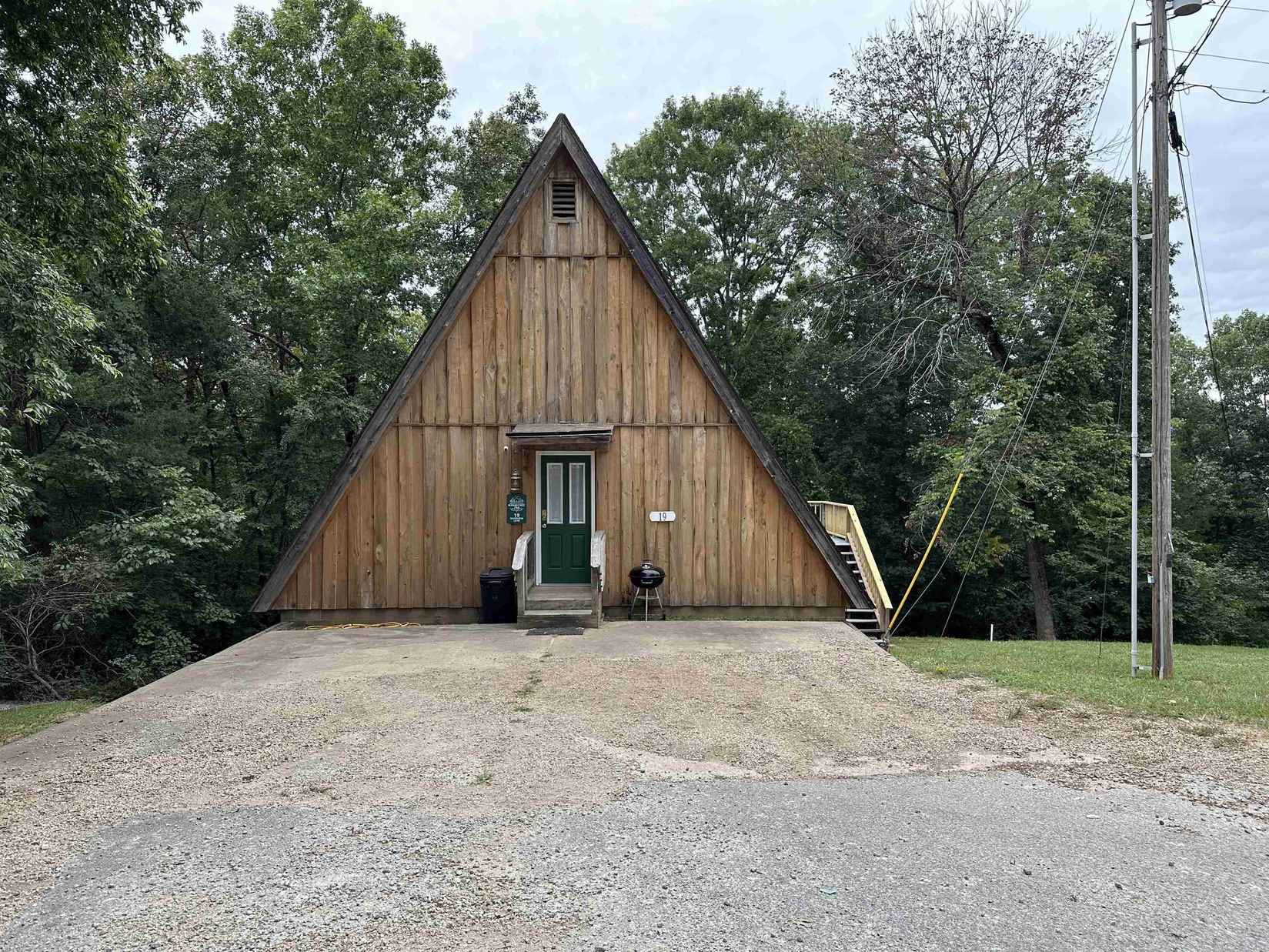 19 Riverview Ln  