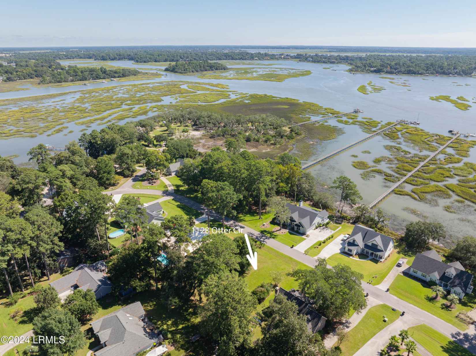 1128 OTTER CIR  