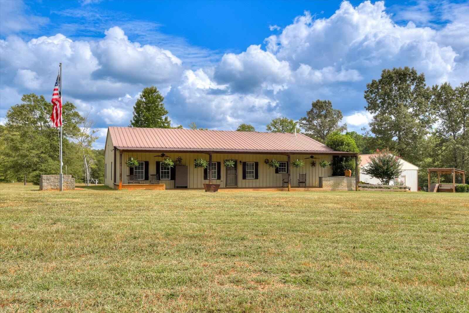 33 Simpkins Rd  