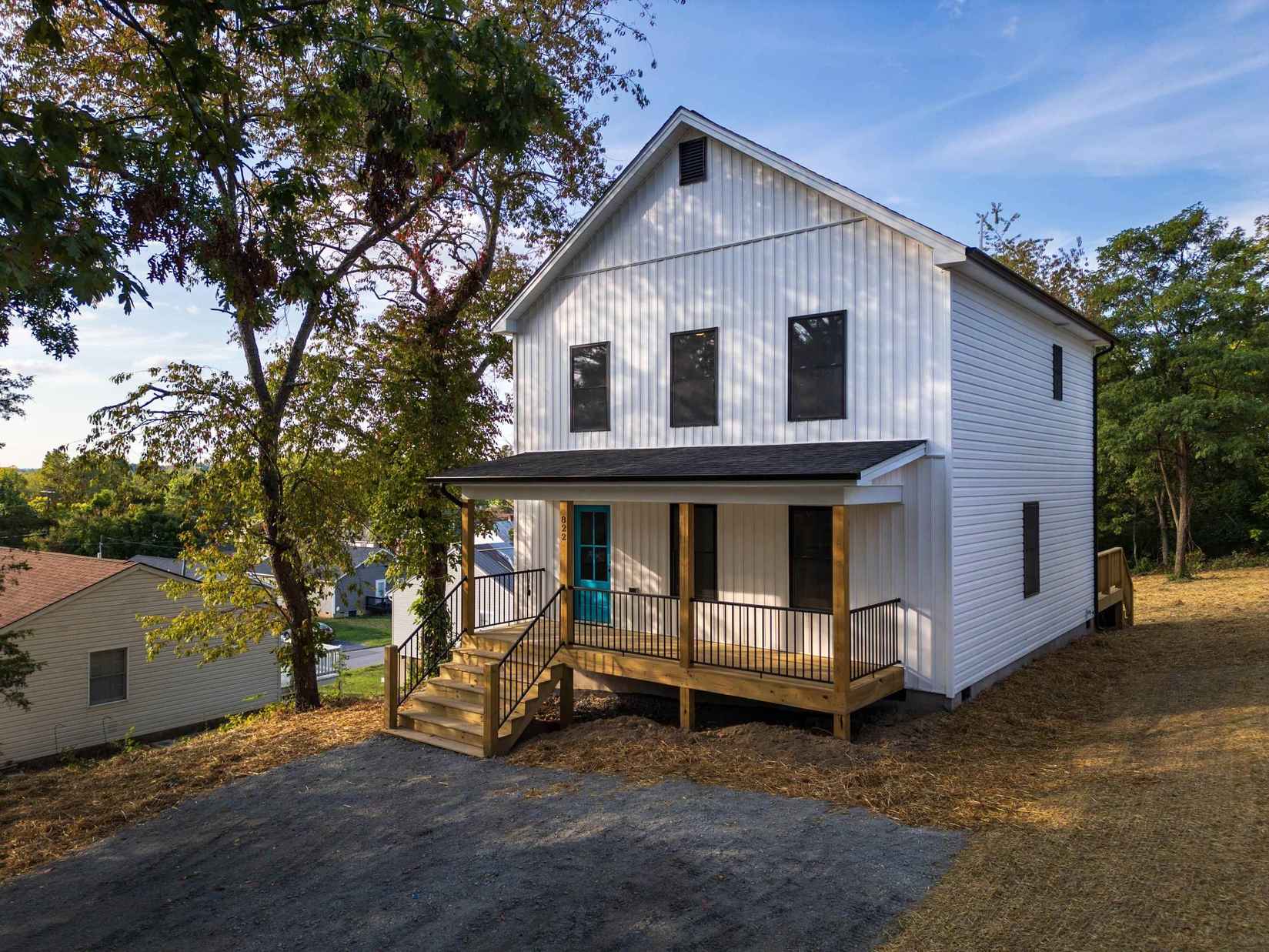 822 MARYLAND AVE  