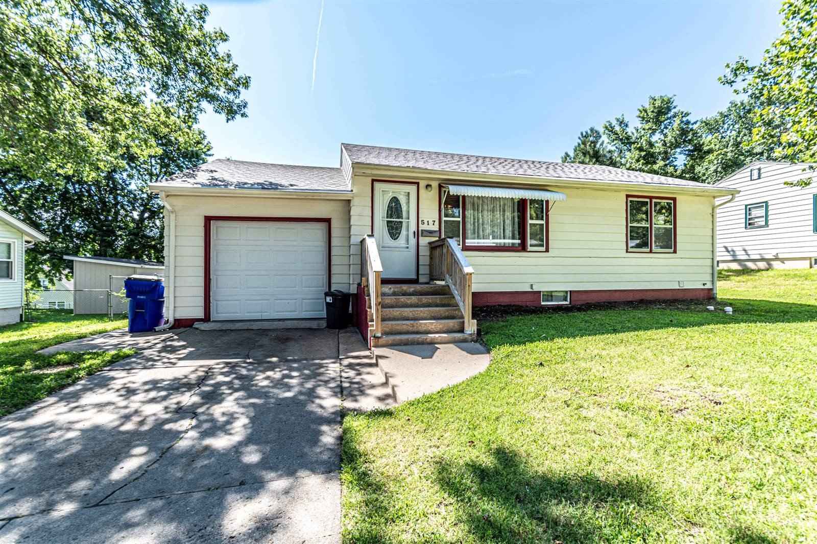 517 Sheridan Dr  