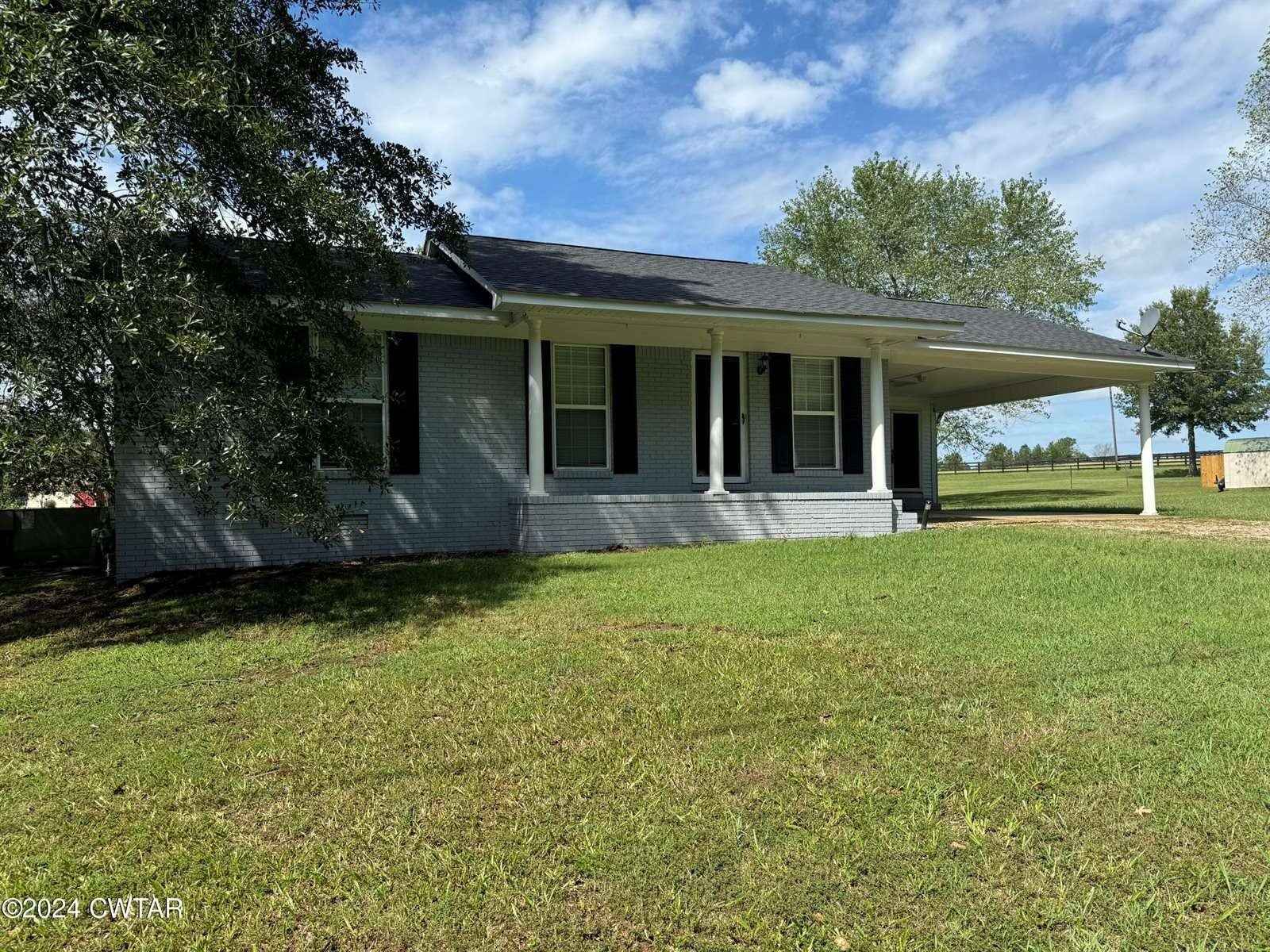 648 Old Douglas Dm Rd  