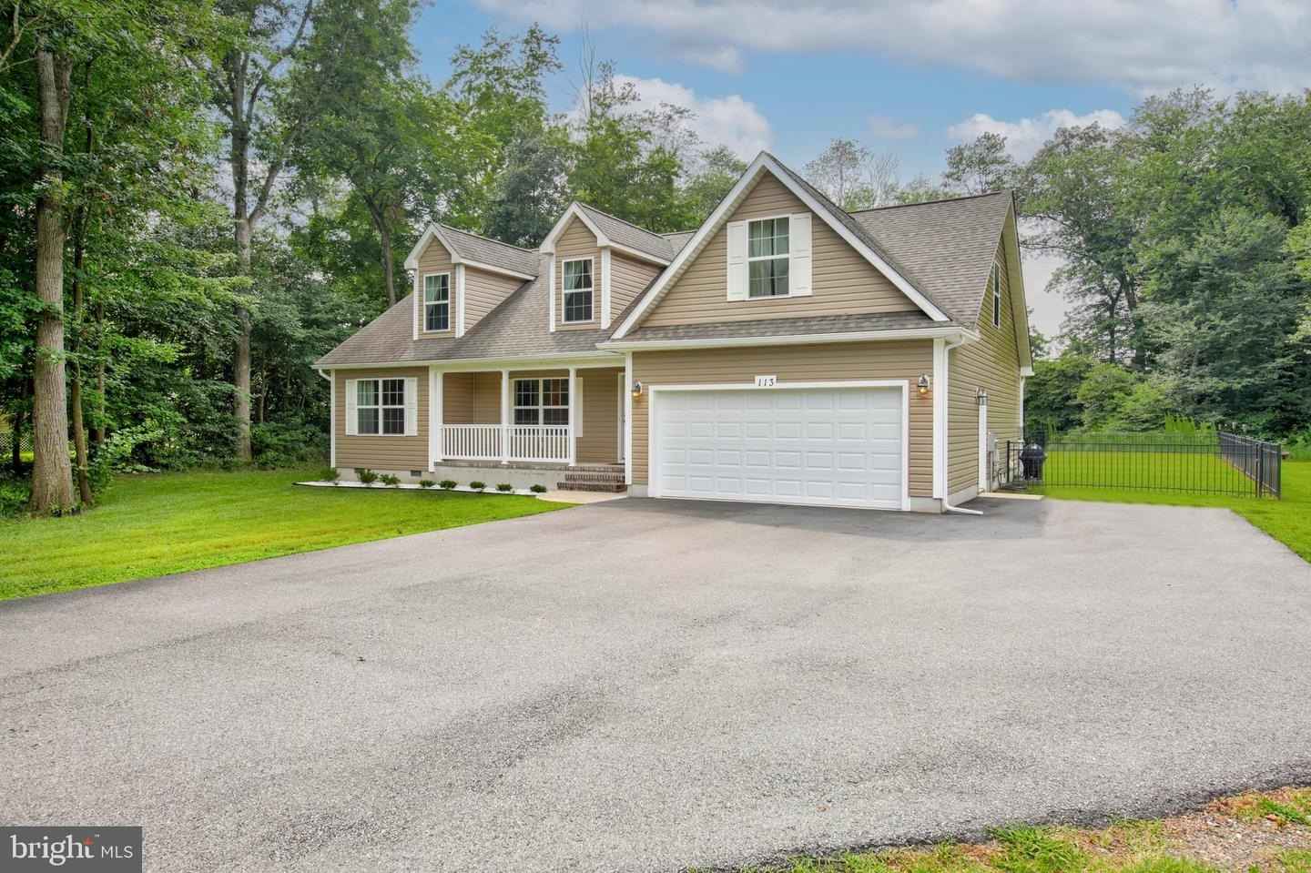 113 Woodland Way  