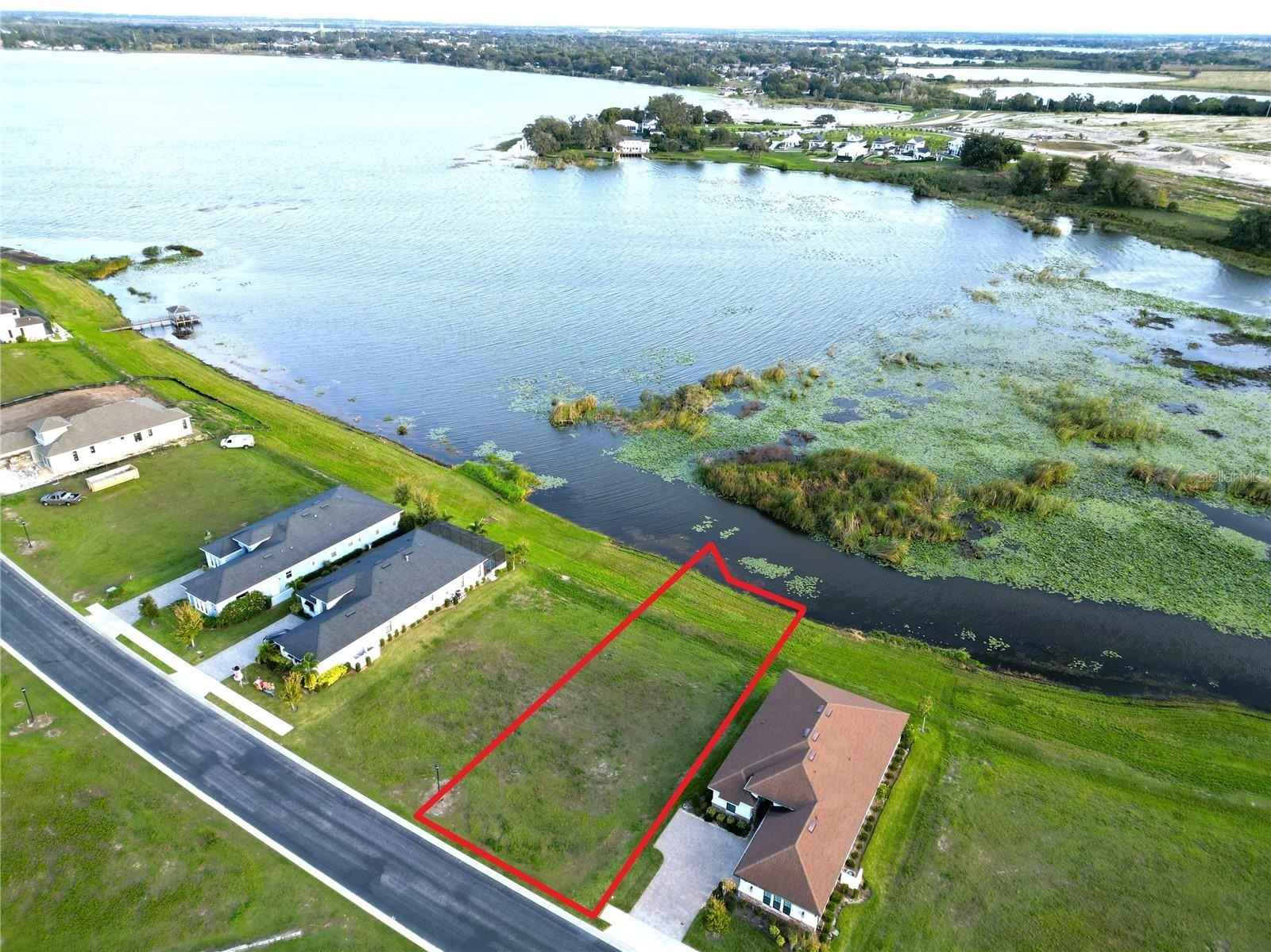 128 CALADIUM AVE  