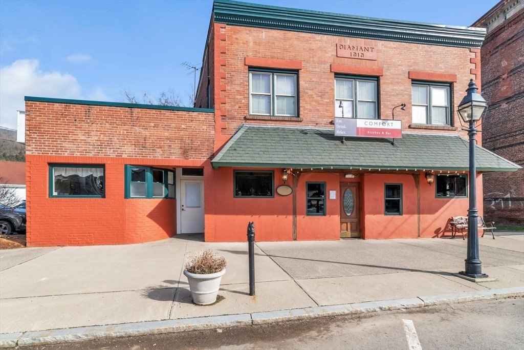 24 Main St  