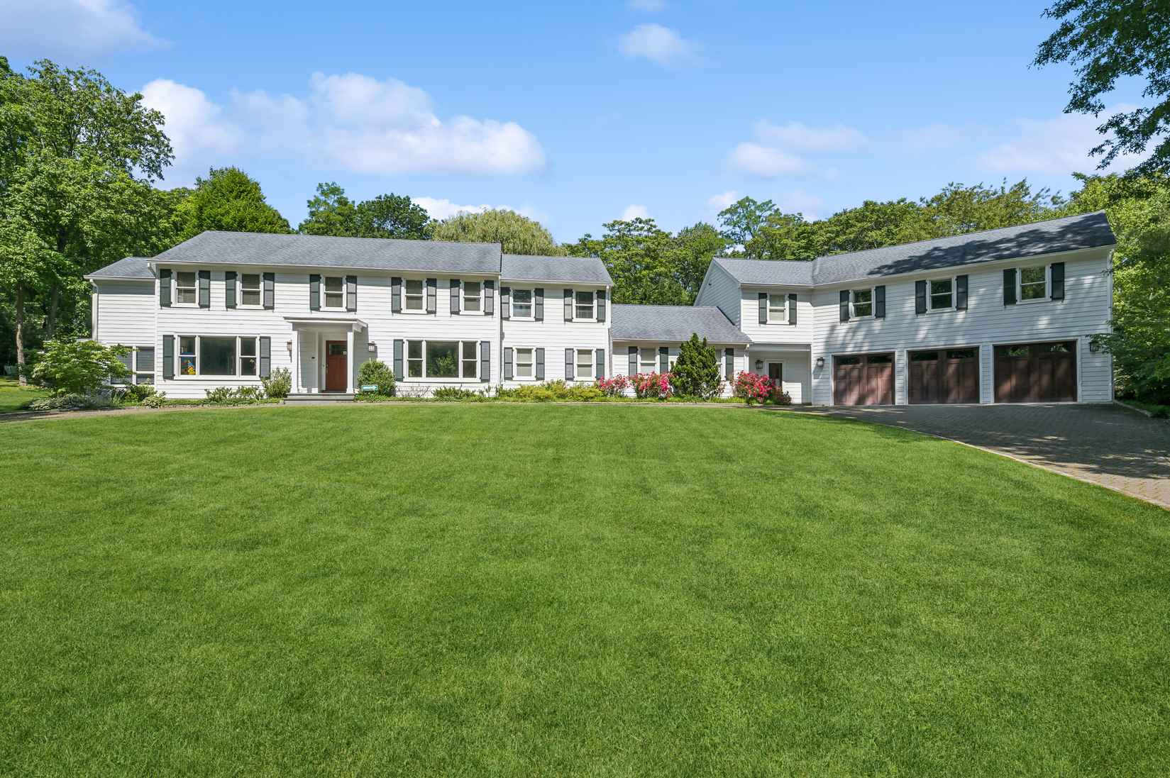 5 Woodward Dr  