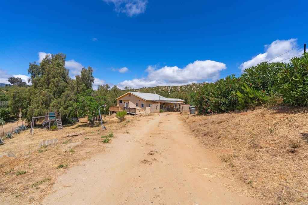 18331 Hwy 94  