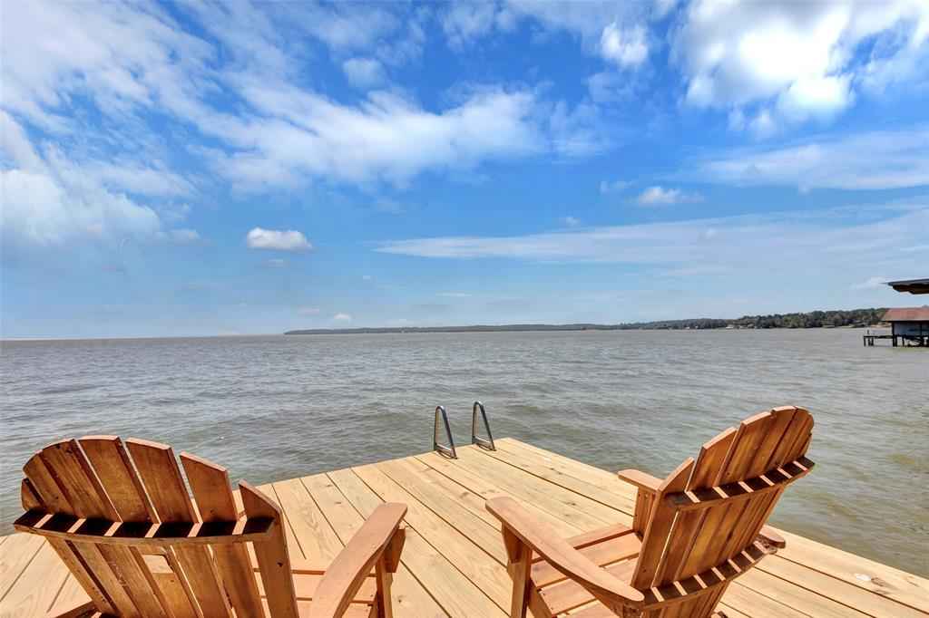 354 Edgewater Way  