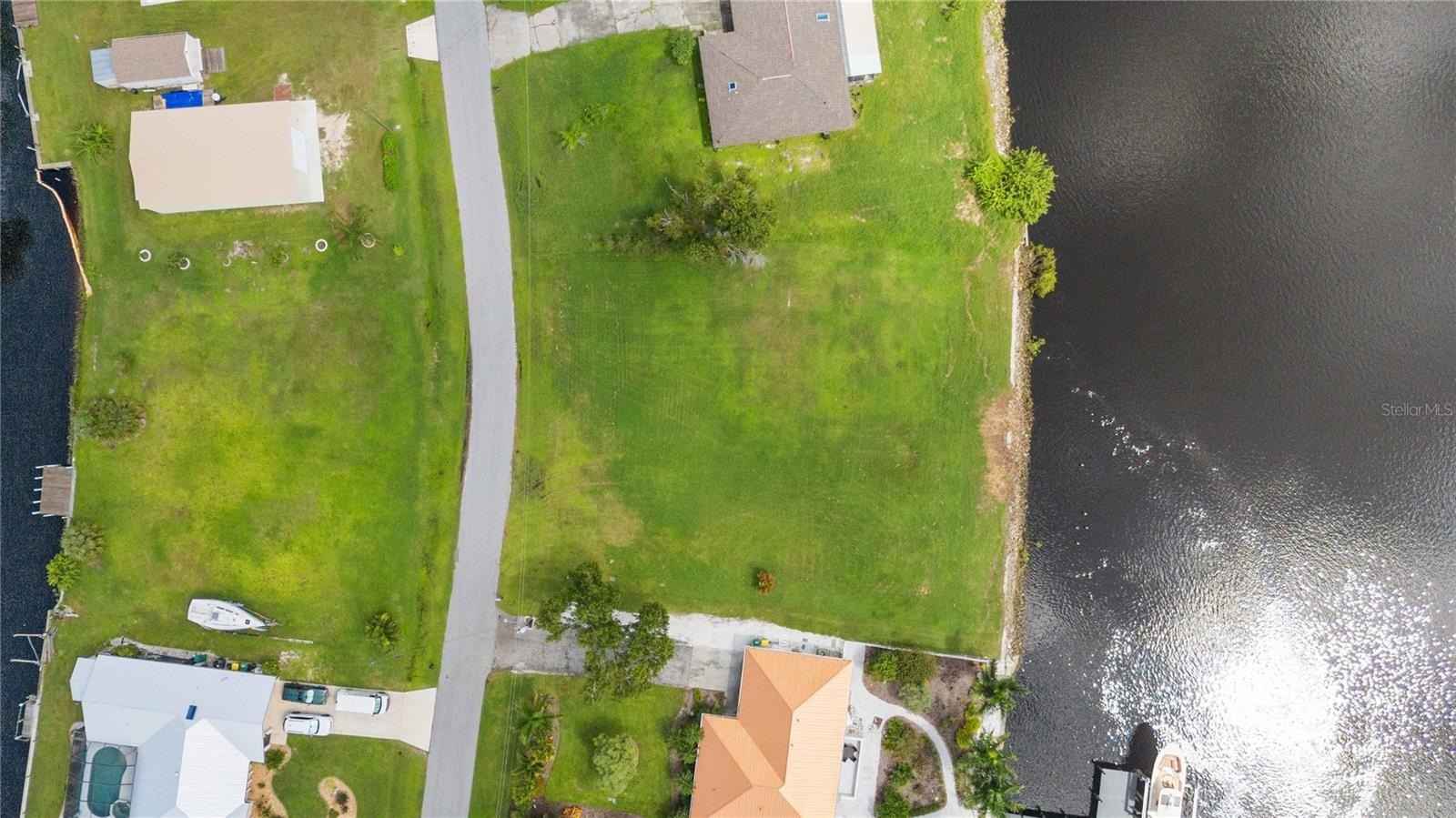 3328 Peace Riv Dr  