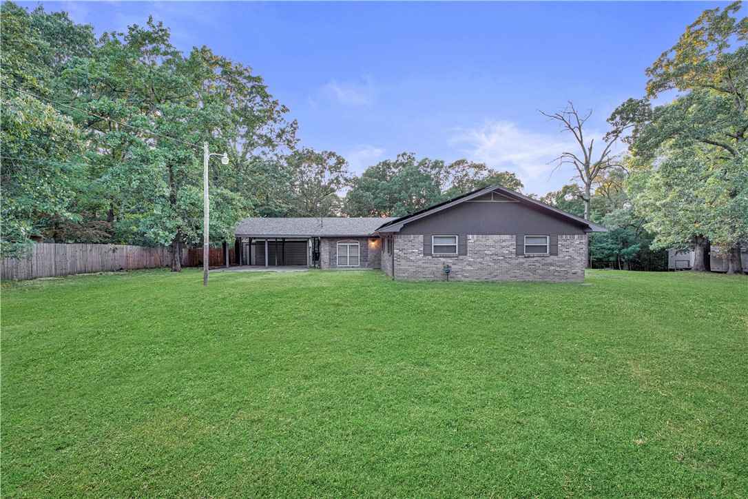 15607 Quail Rd  