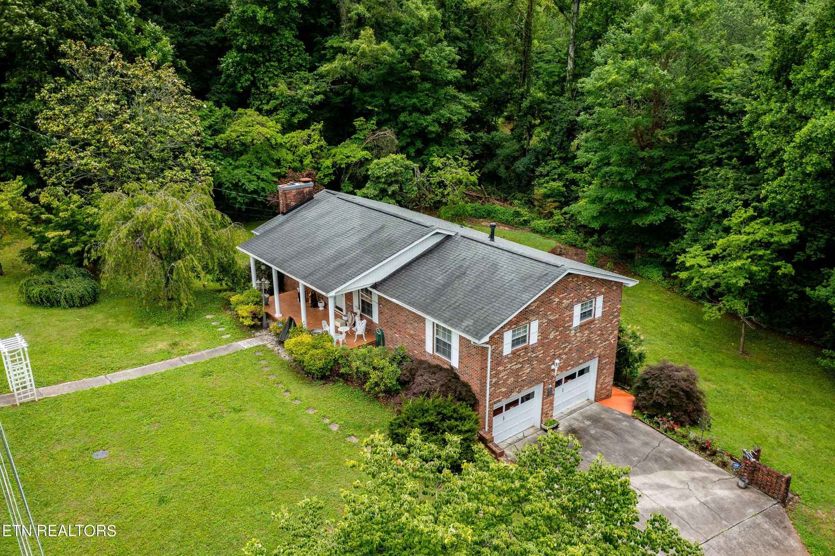 6823 Ferndale Rd  