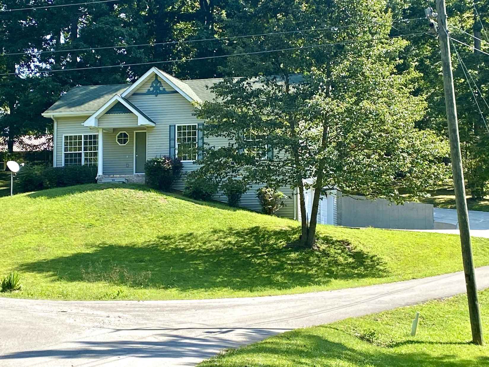 110 Cornett Dr  