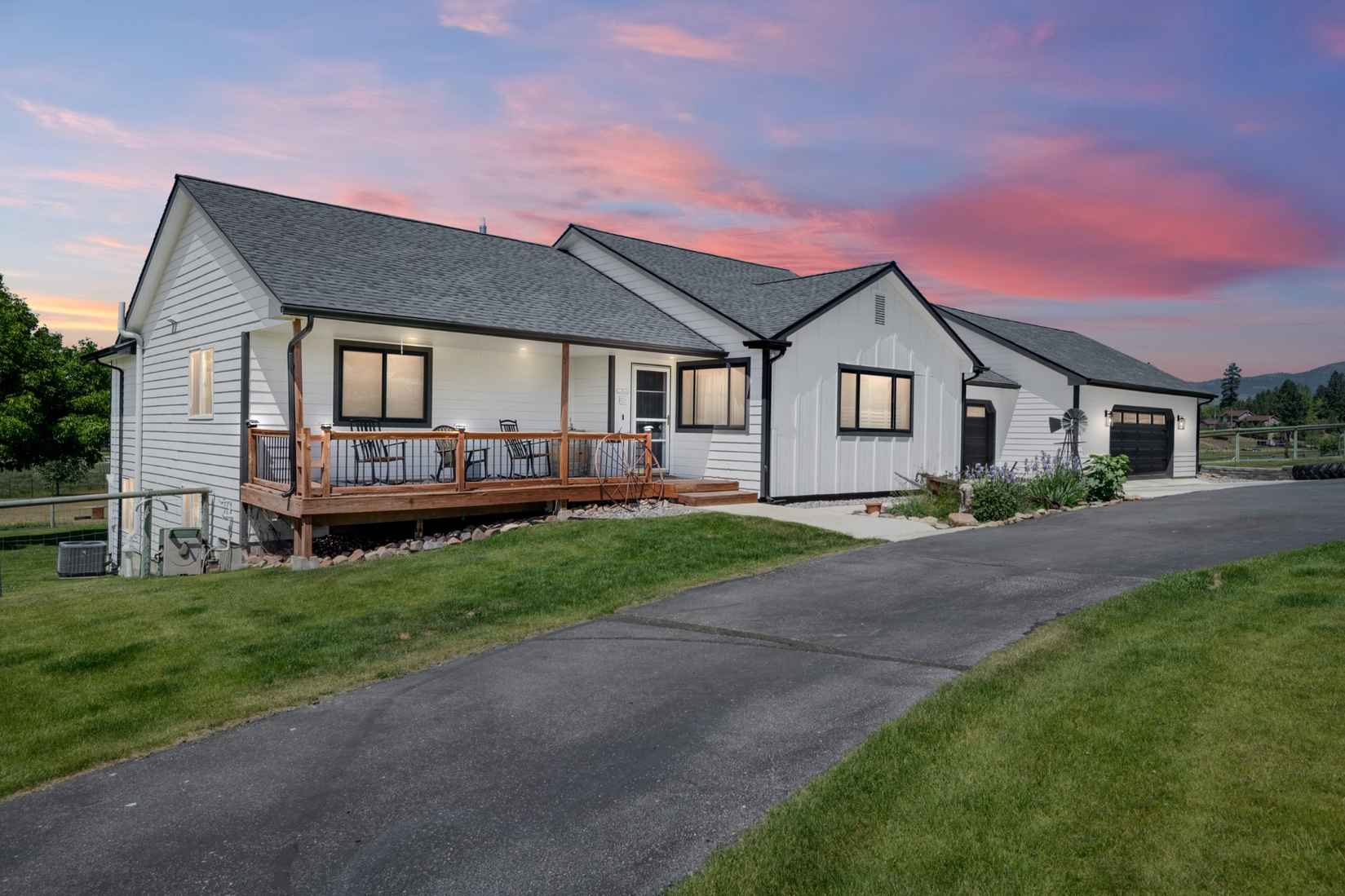 392 Hidden Valley Rd S  