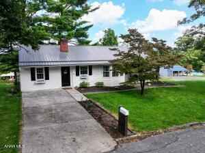 170 Windwood Cir  