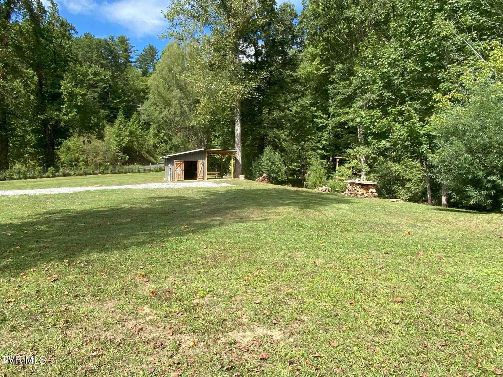 14677 Asheville Hwy  