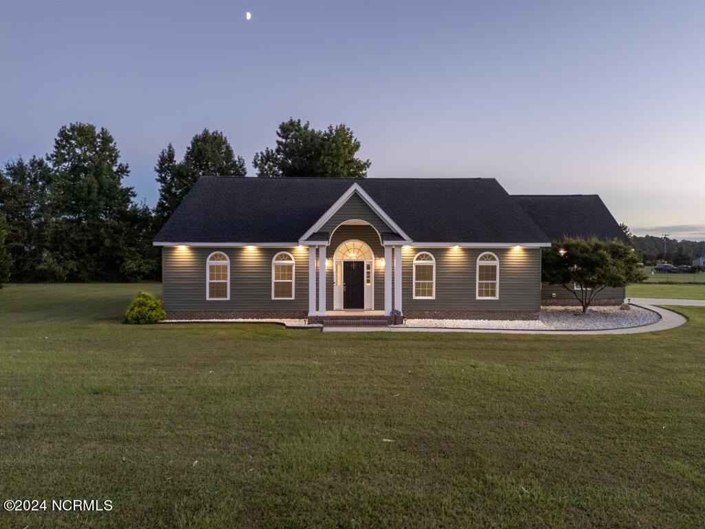 102 Sky Vis Rd  