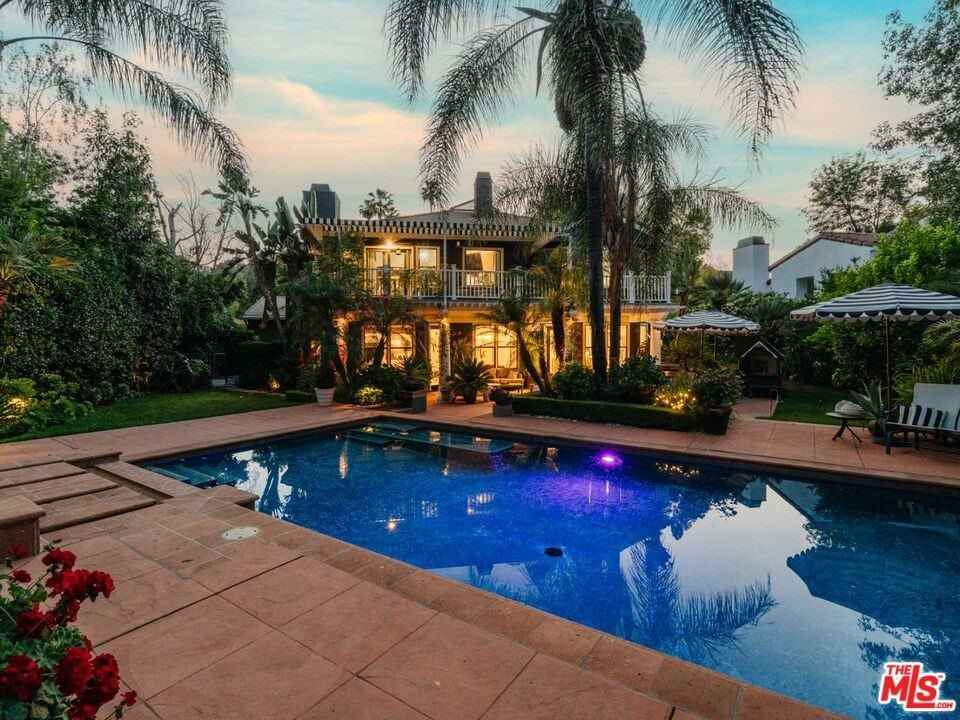 4146 Vicasa Dr  