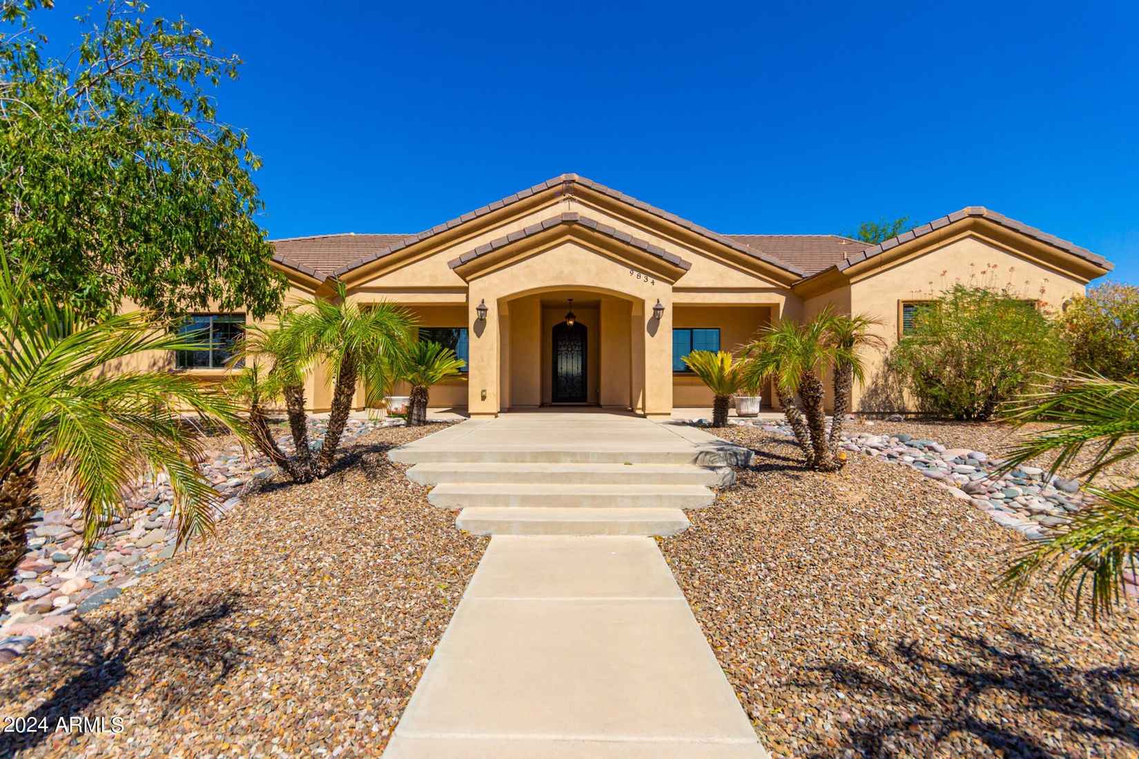 9834 E ADOBE Rd  
