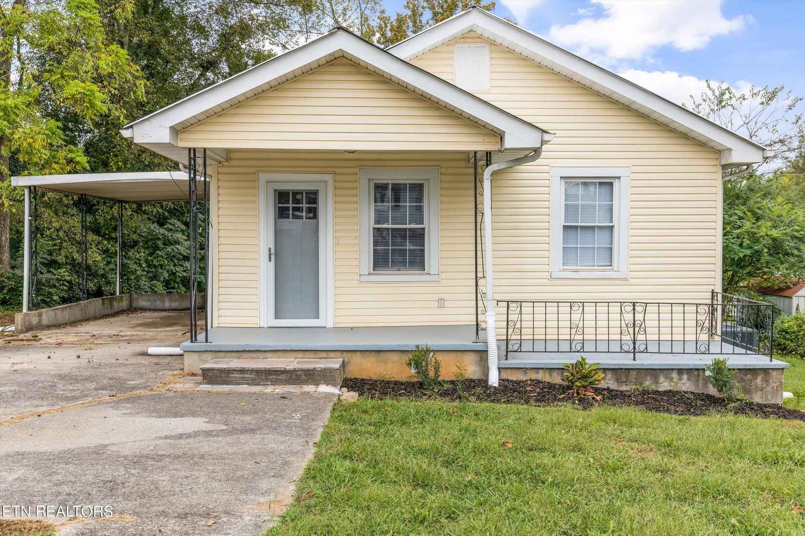 181 E Edison St  