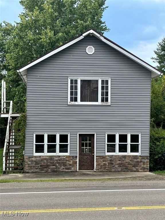 23080 Cadiz Rd  