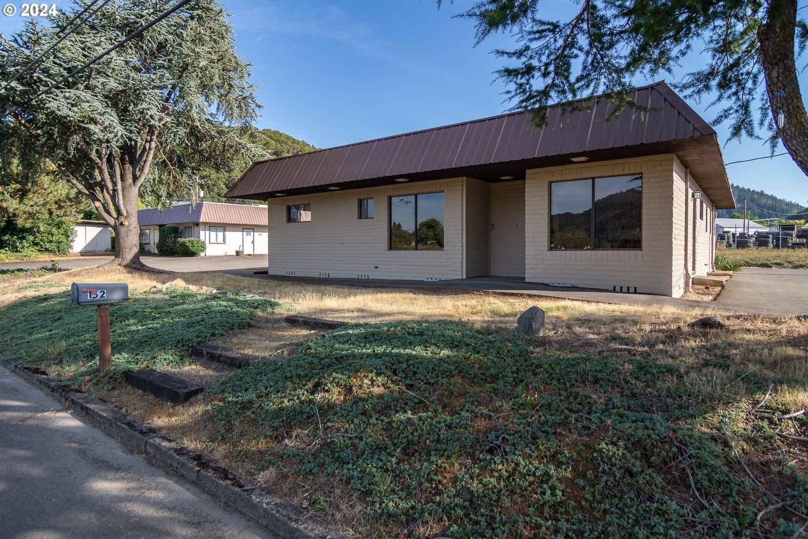 9357 Yaquina Bay Rd  