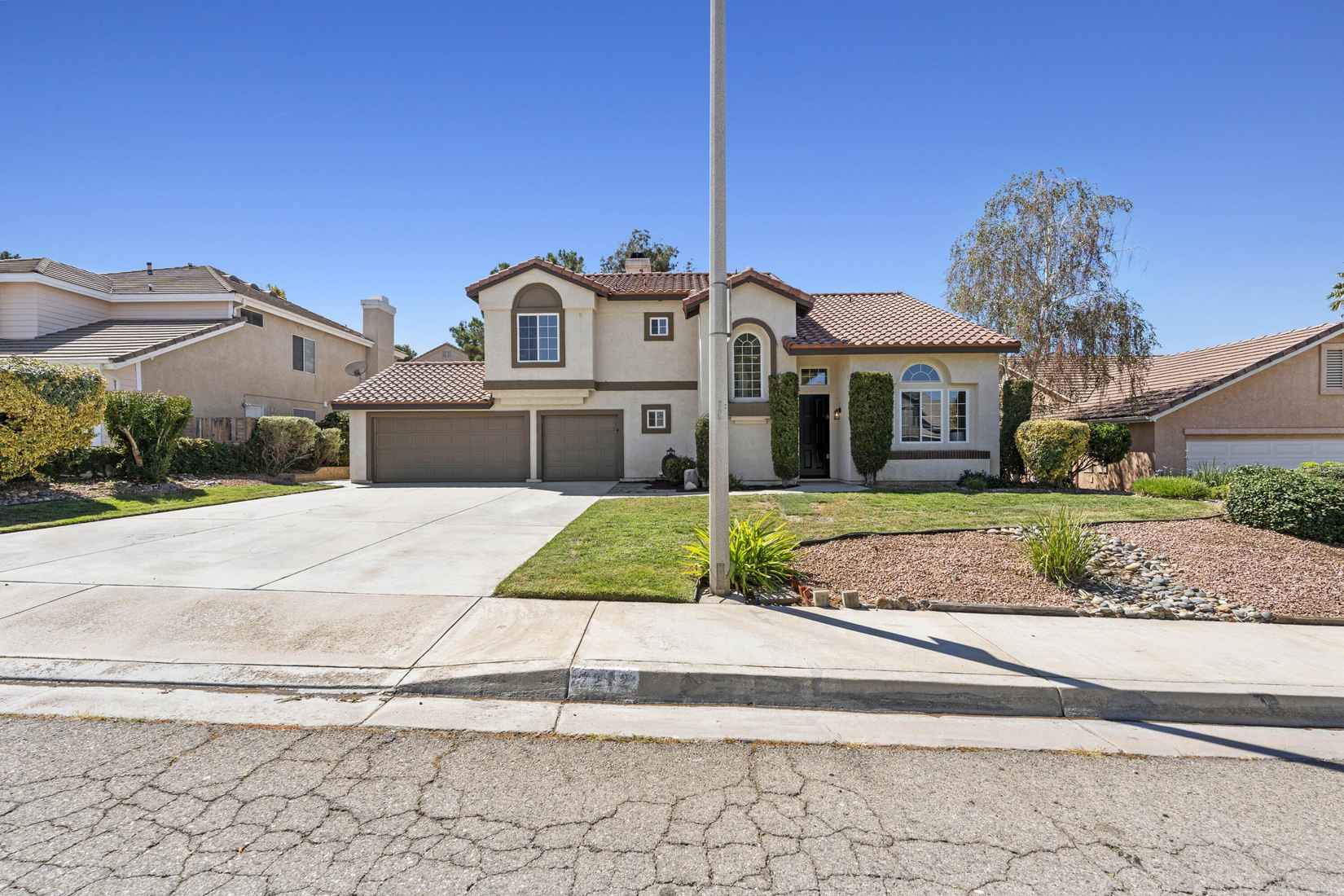 7212 Nightingale Ln  