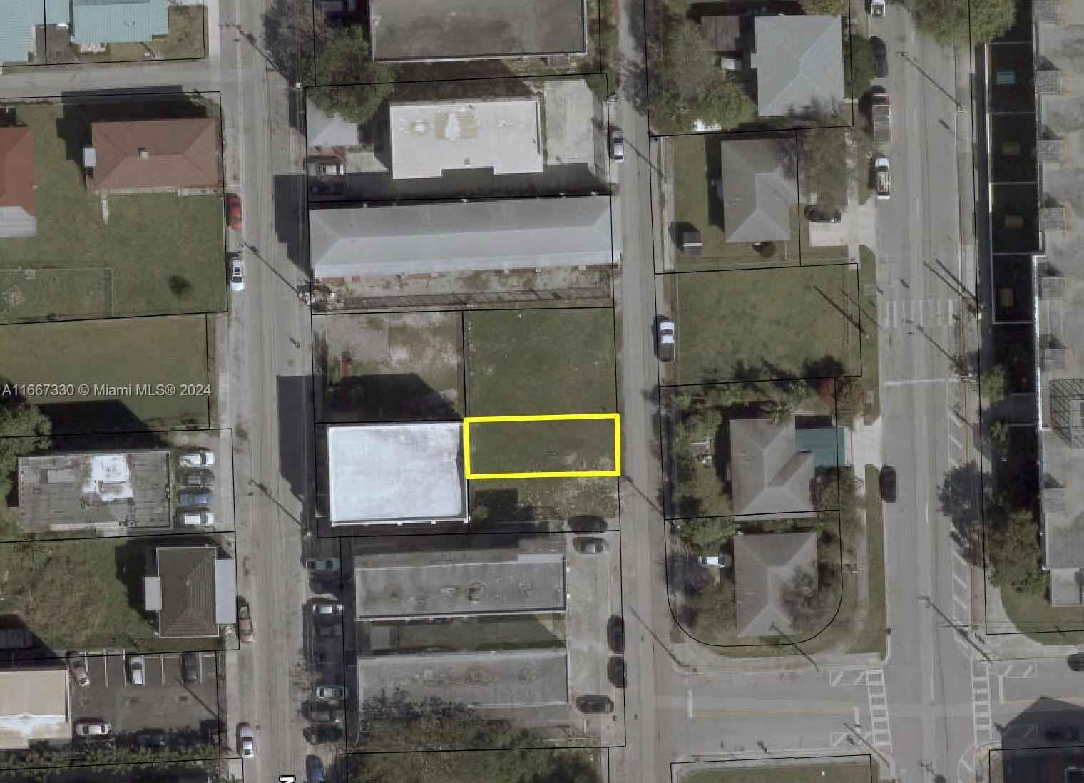 1818 NW 2nd Ct  