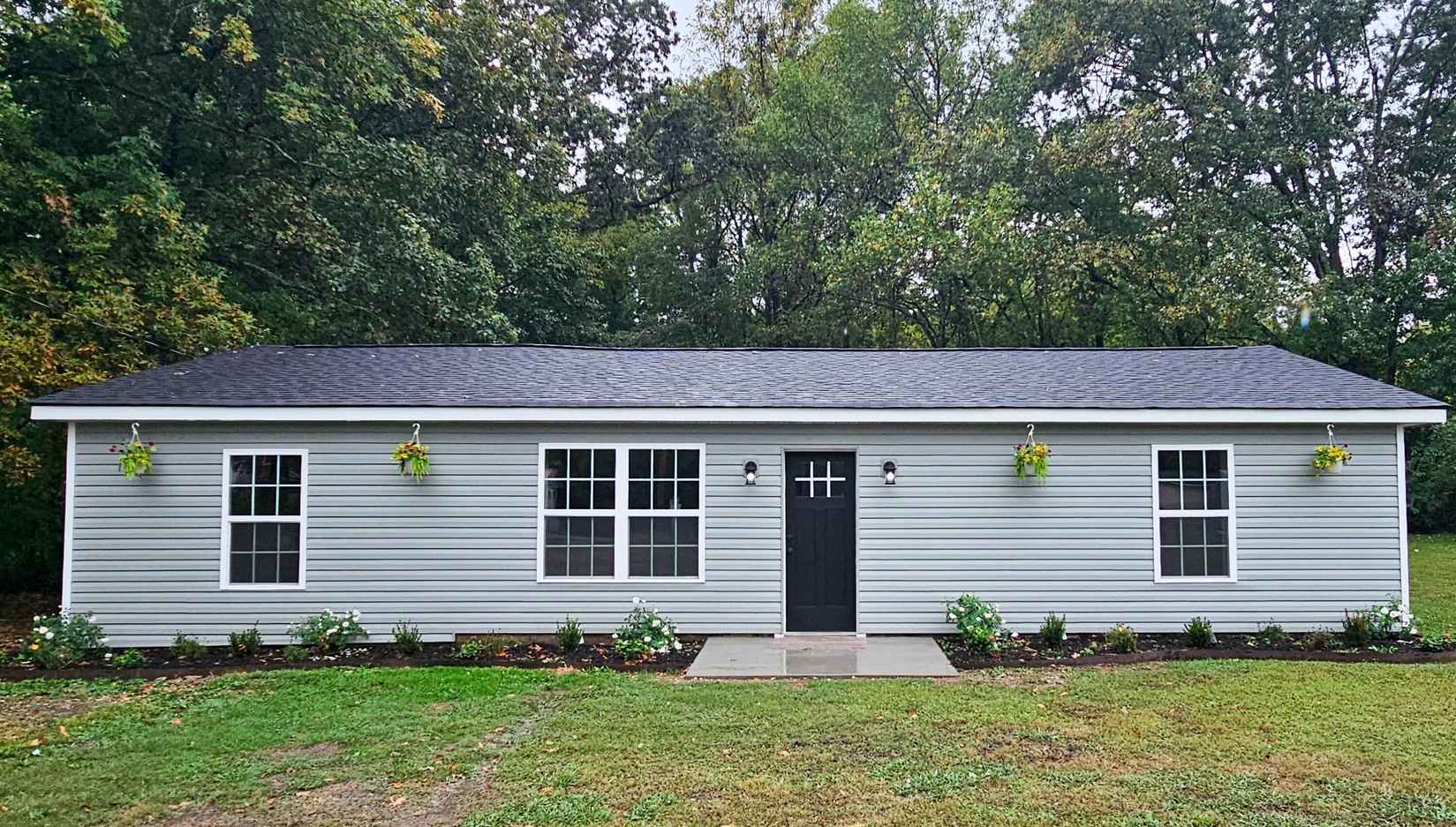 1960 Washington Ave SE  