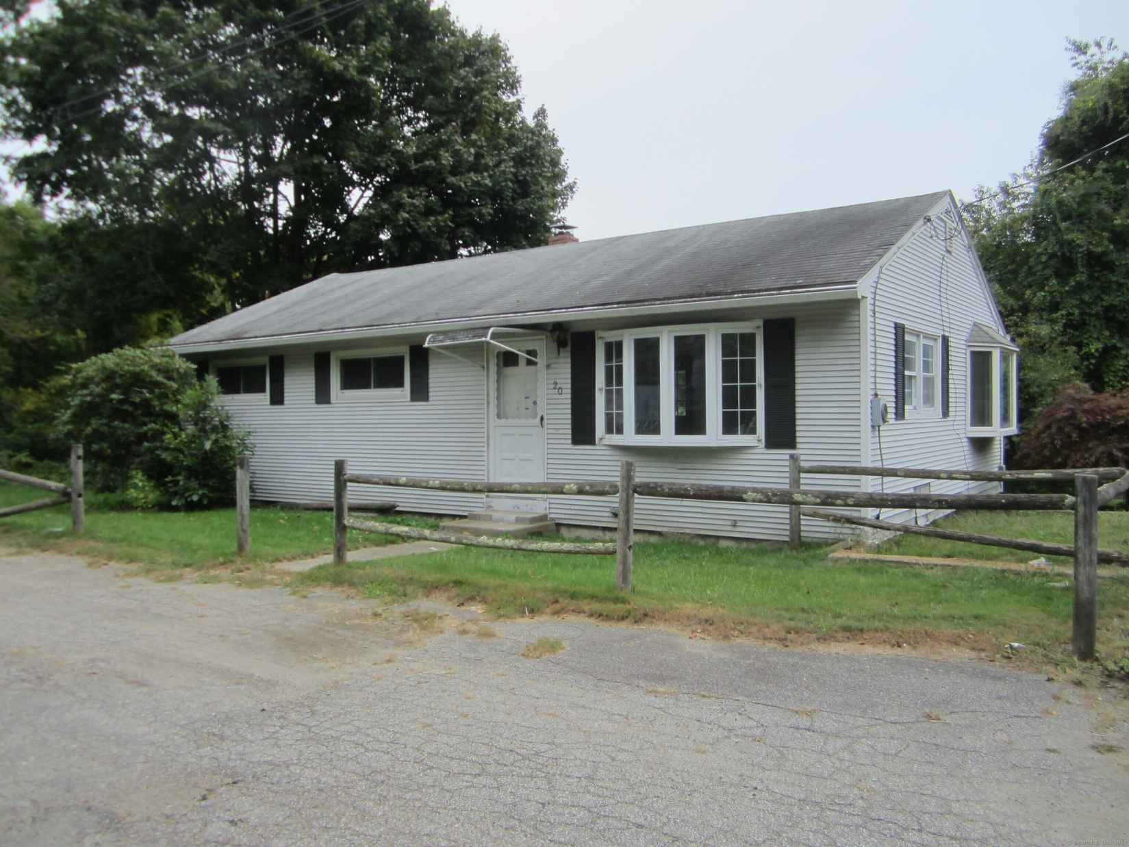 20 Stonington Rd  