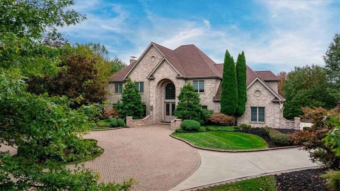 604 Grandview Dr  