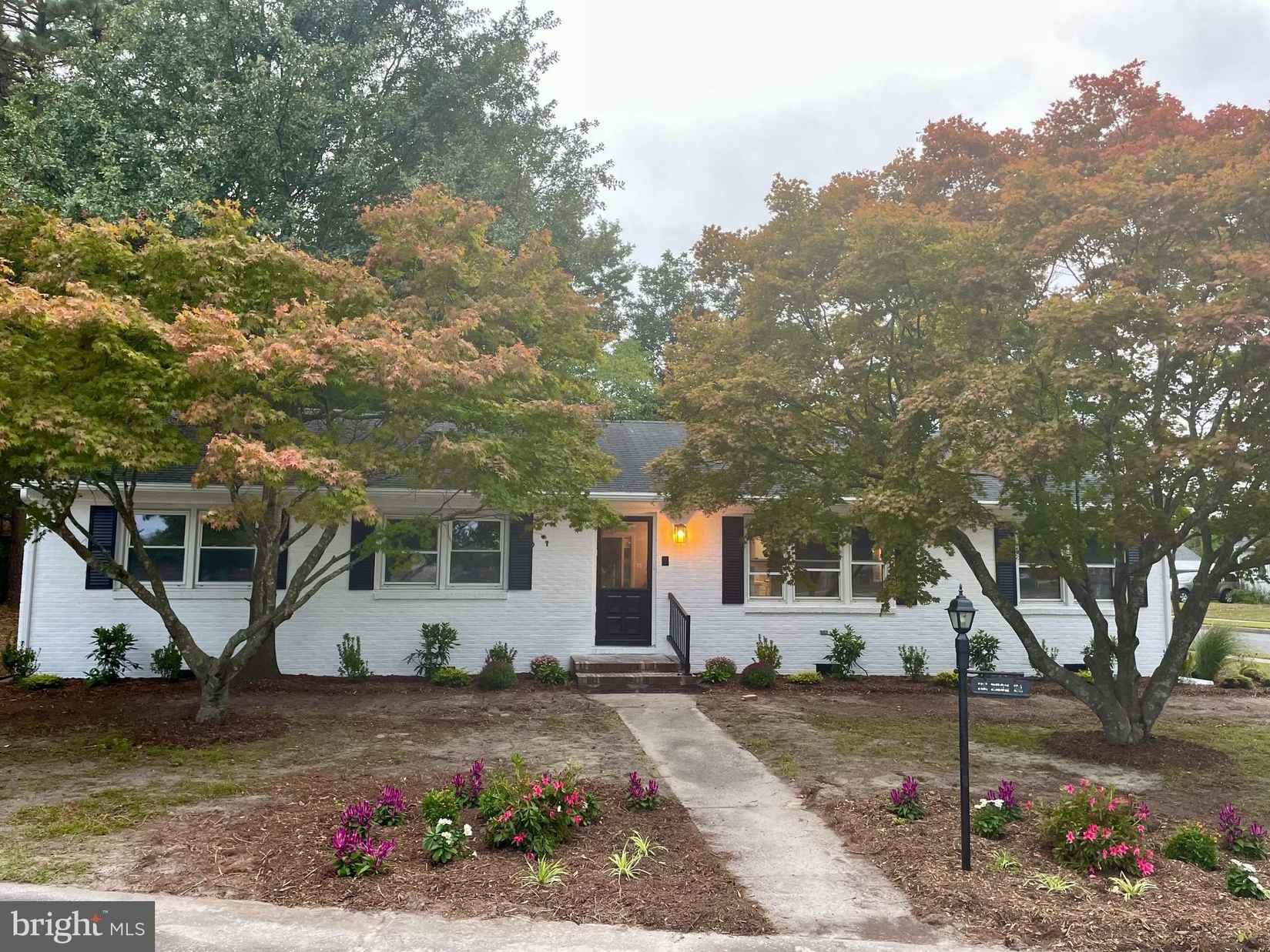 110 Long Ave  