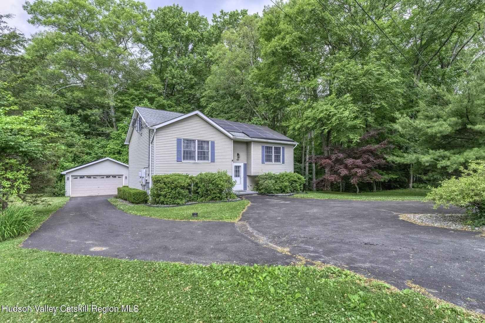 65 Bloomingdale Rd  