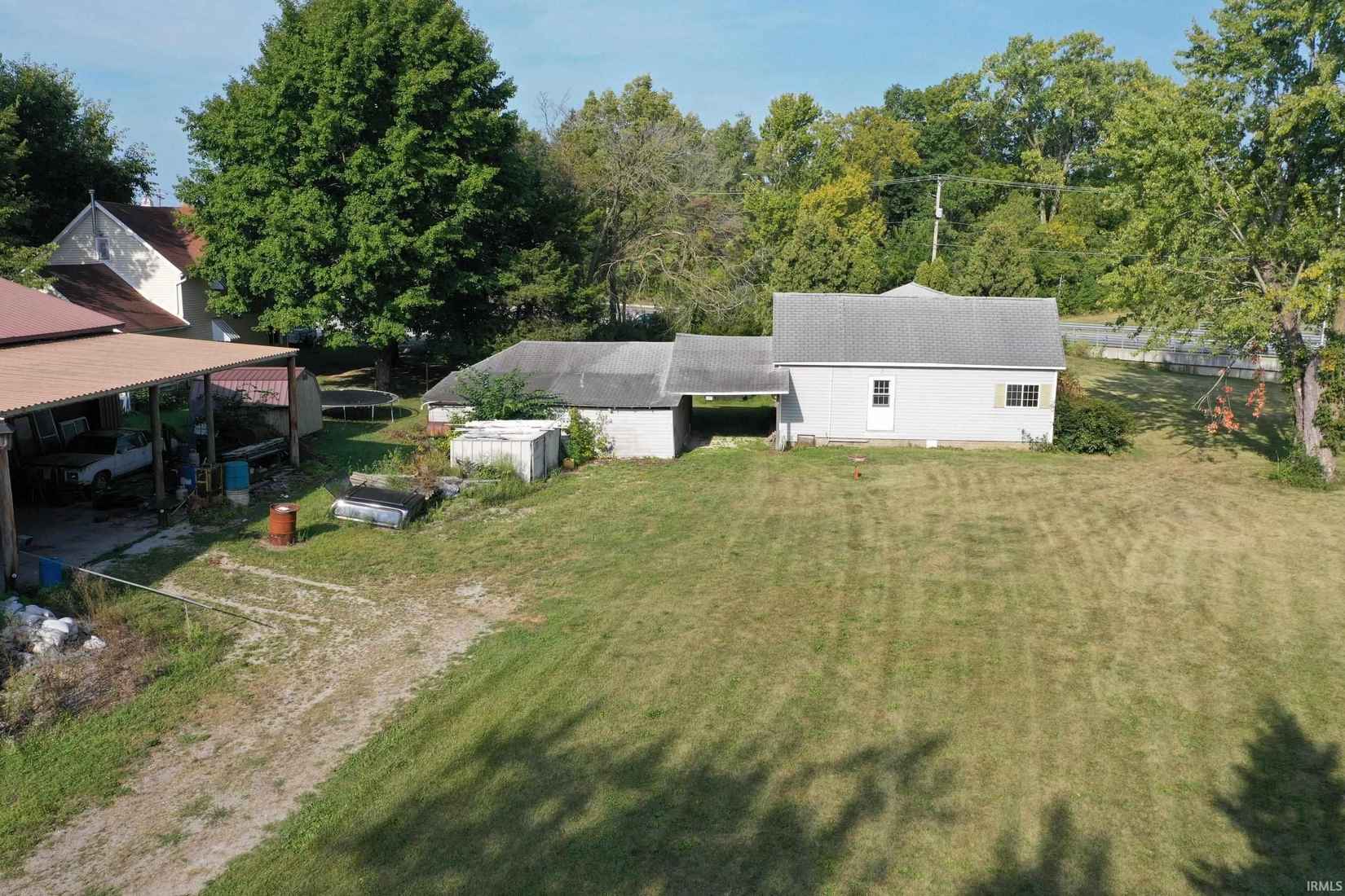 122 Bellmont Rd  