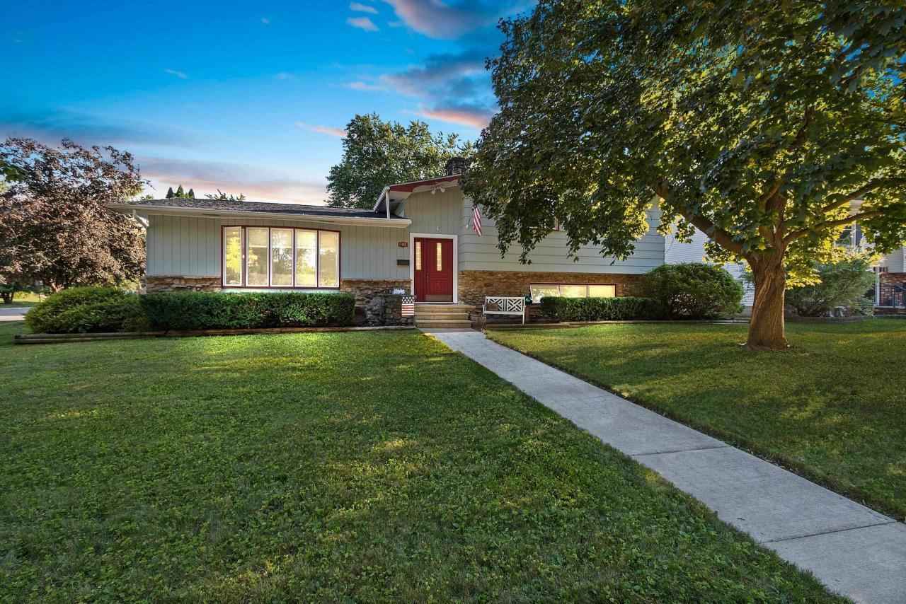 182 S Humphrey Cir  