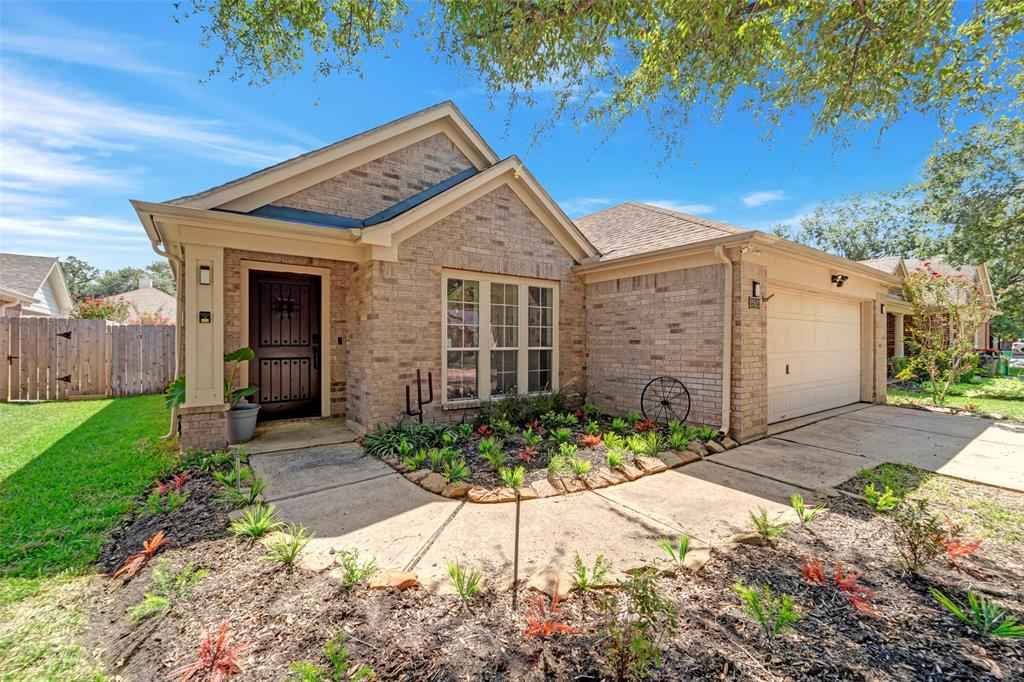 20523 Daisy Bloom Ct  