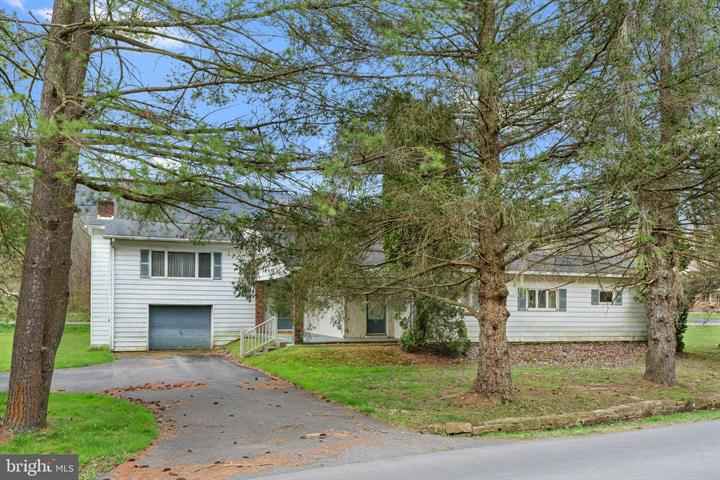 140 West Specht  