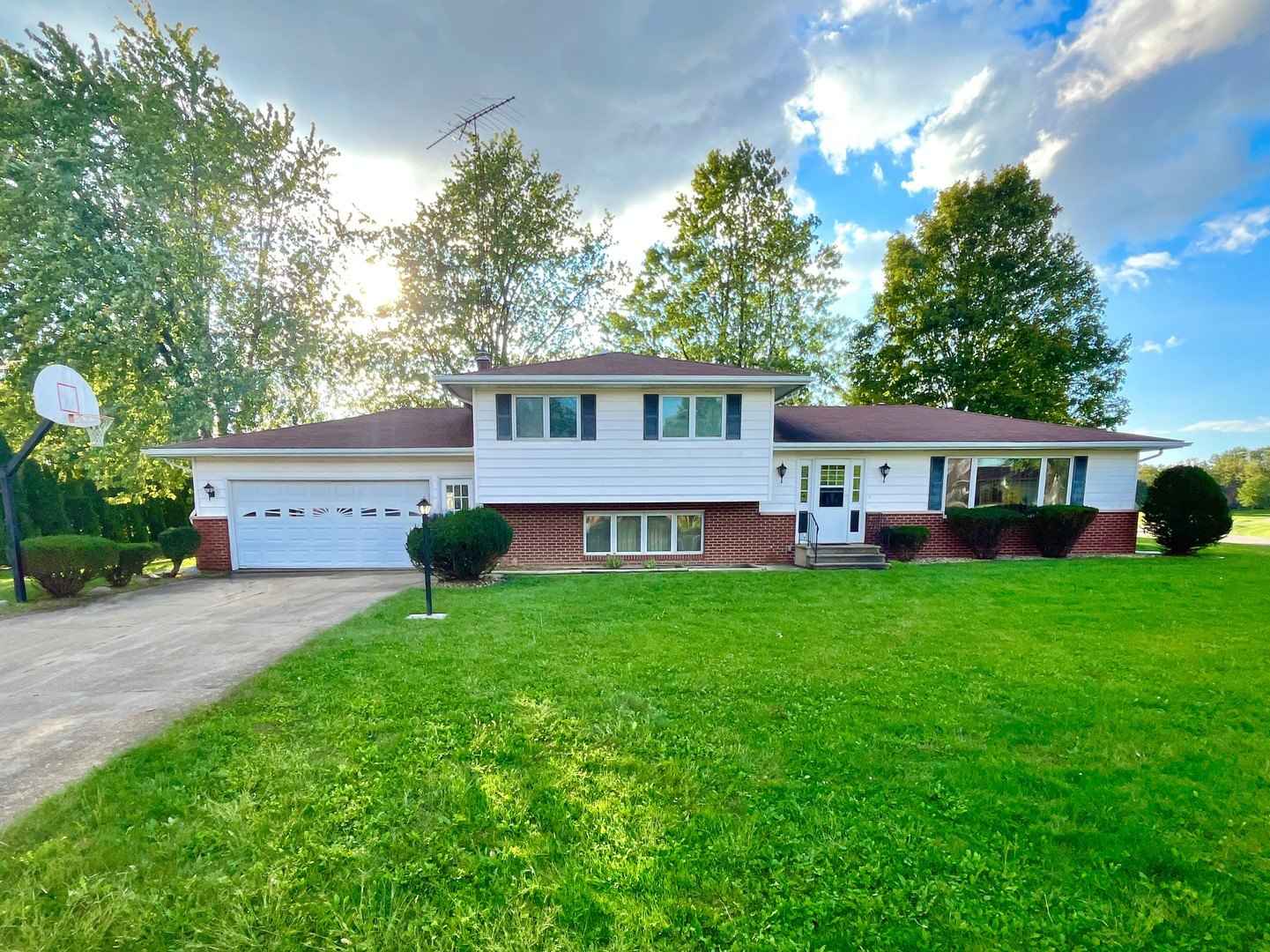 1005 N Dover Ct  