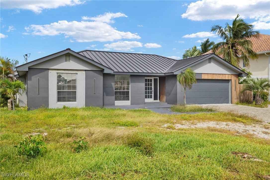 888 Limpet Dr  