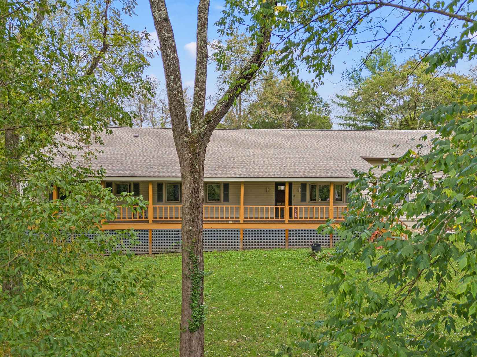1000 Riverview Dr  