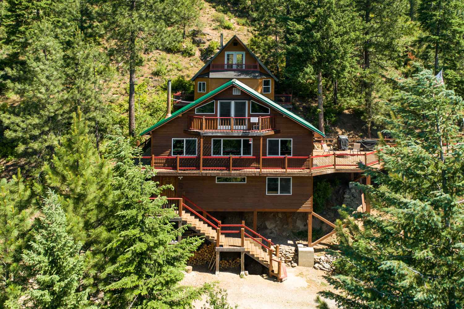 2565 Upper Pack Riv Rd  