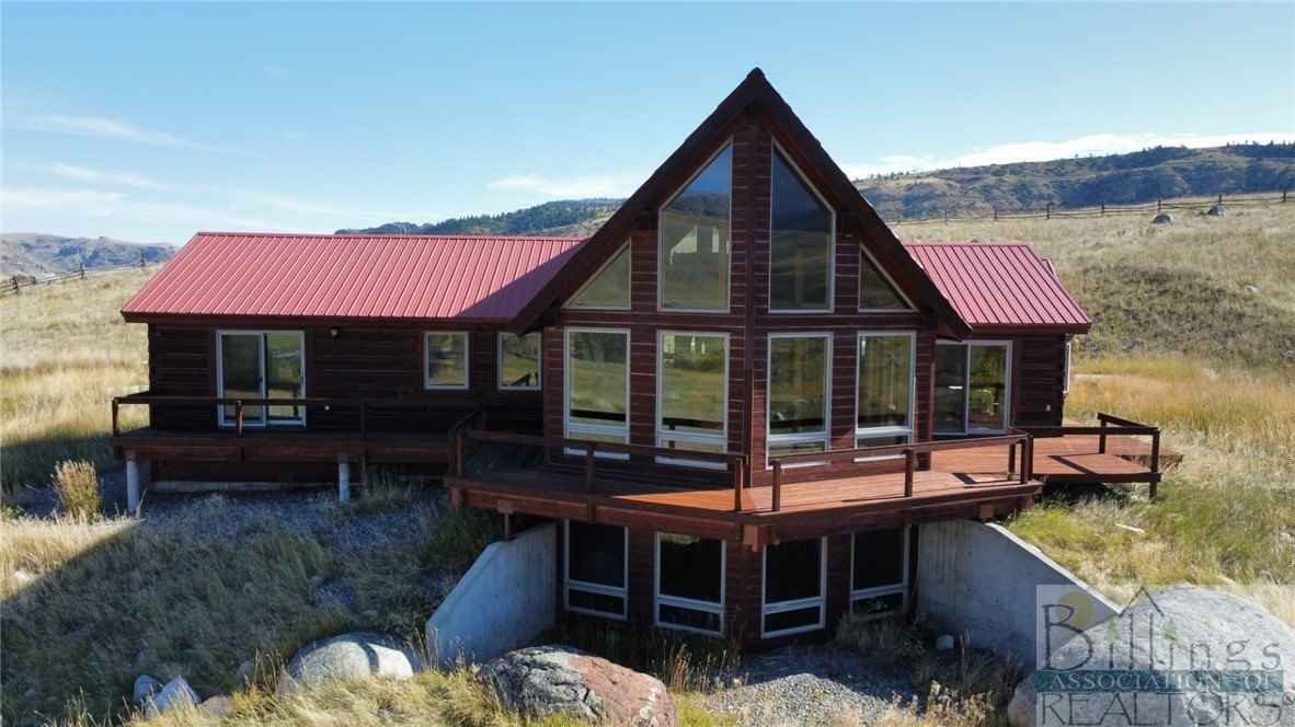 86 Spreading Winge Ln  