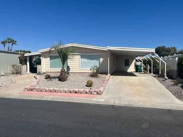 39790 Black Mesa Ln  