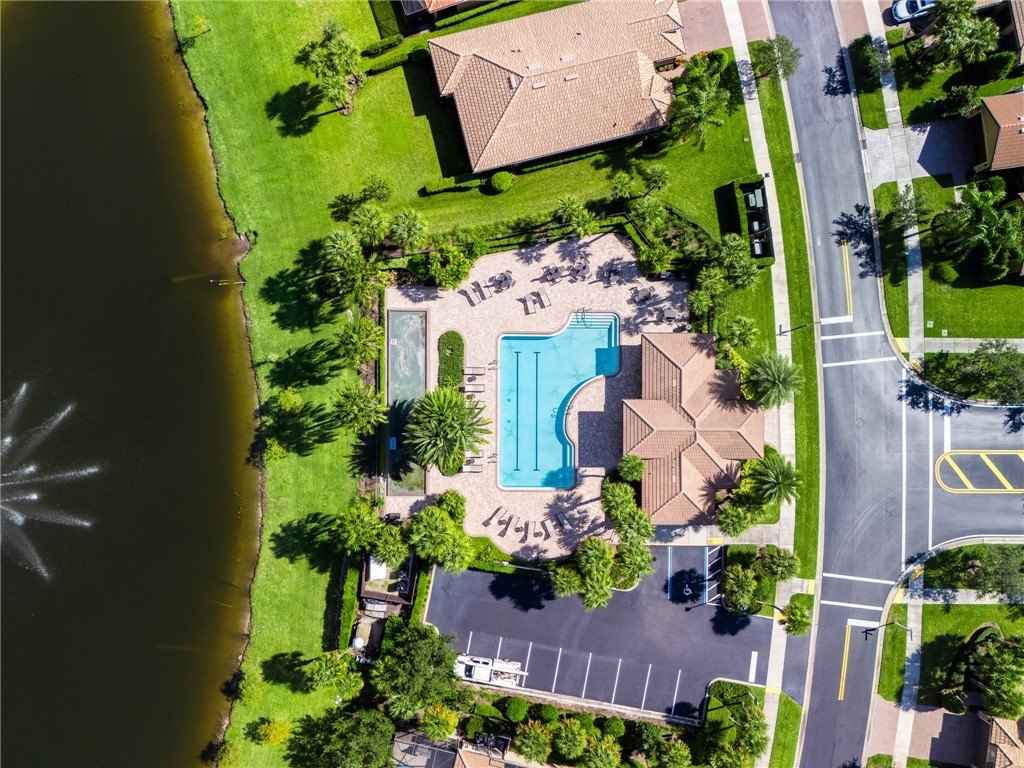 5317 Antigua Cir  