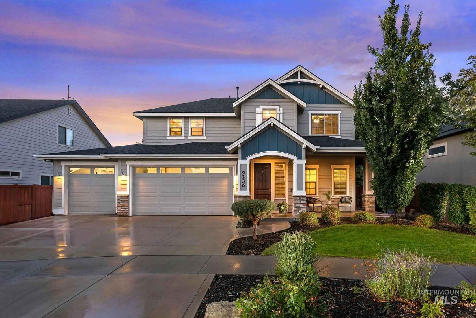 9236 W Whitecrest St  