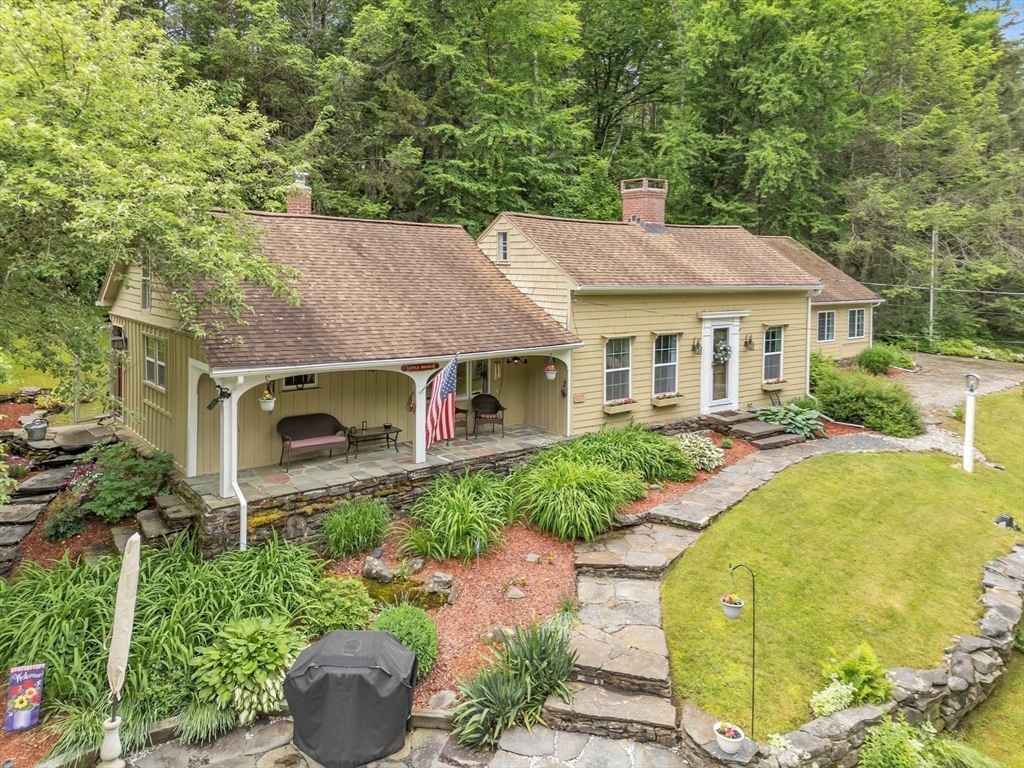 44 Goss Hl Rd  