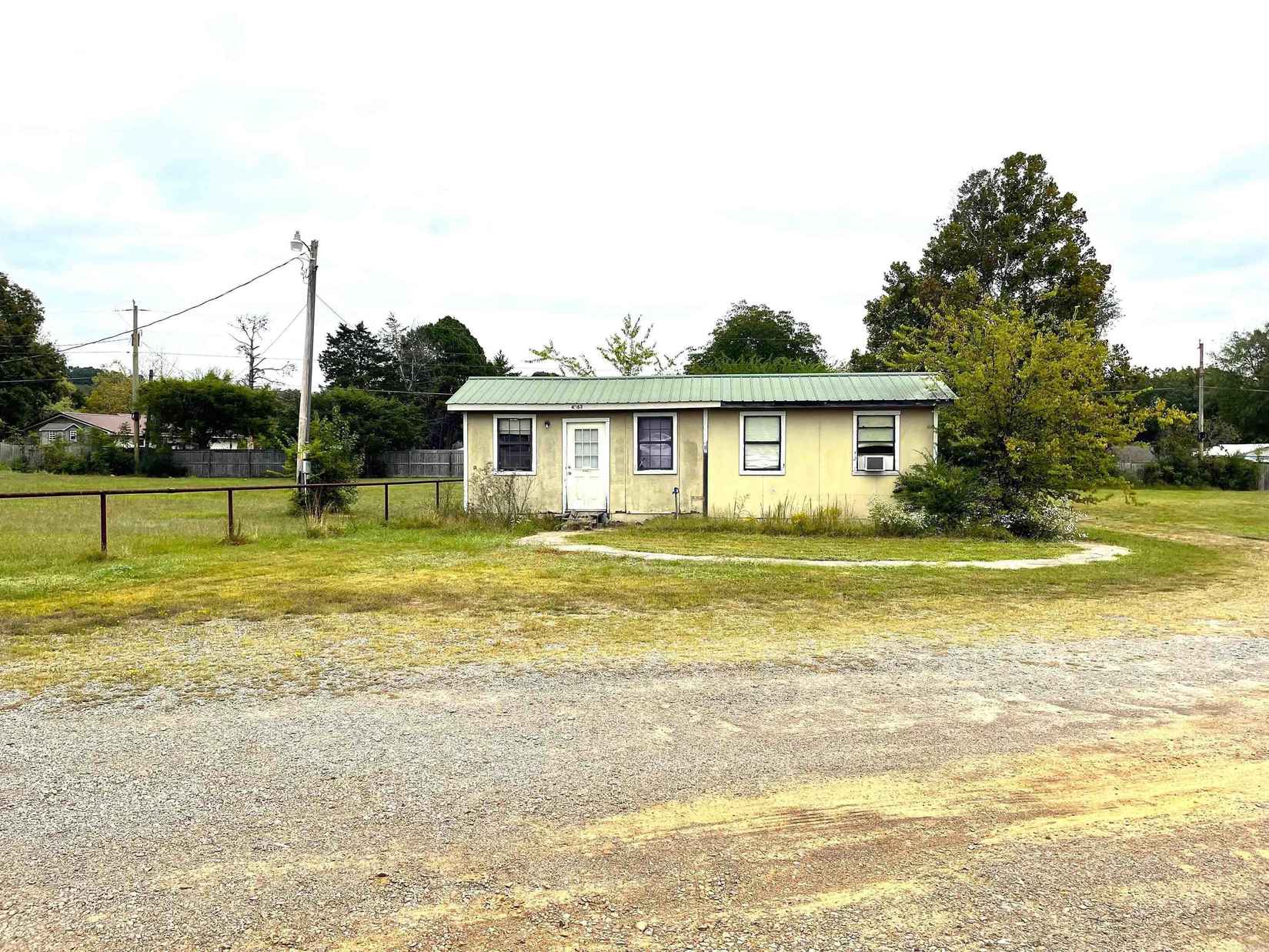 4263 Hwy 65 S  