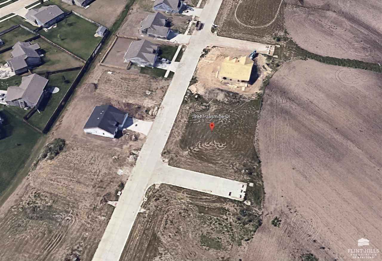 9947 Jasmine Dr  